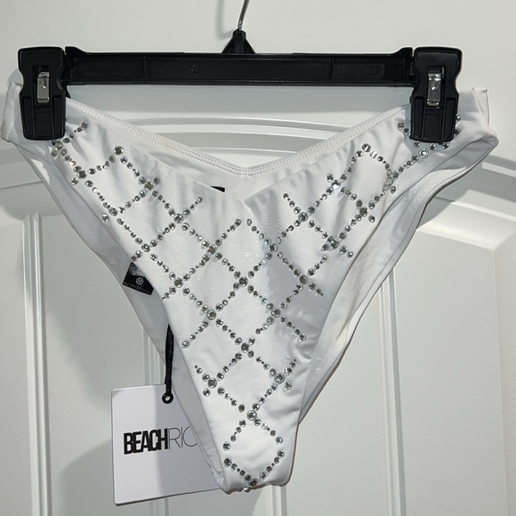 BEACH RIOT x REVOLVE Vanessa Bikini Bottom in White - Picture 7 of 9